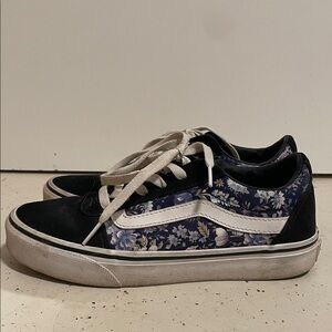 Vans Black and Floral Women's Sneakers*